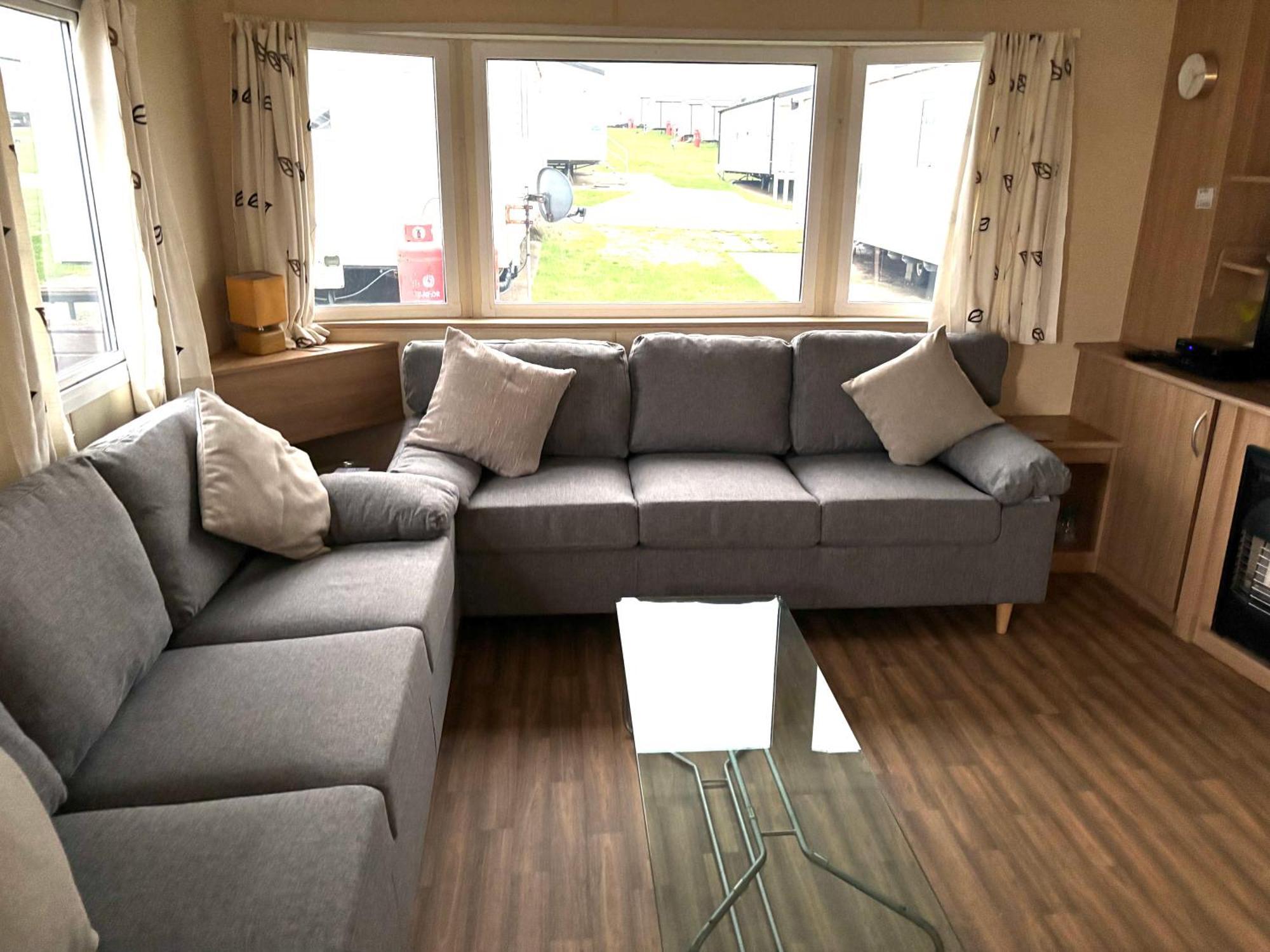 Campsite 16 Gannet Grove Thornwickbay. Haven Site *